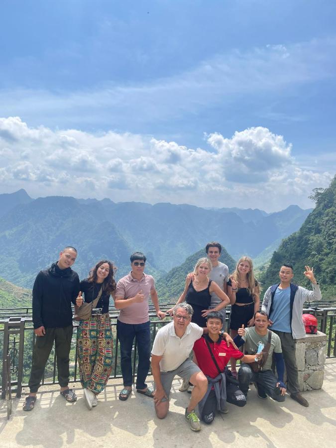 Quiri Hostel Ha Giang Lang Lap ภายนอก รูปภาพ