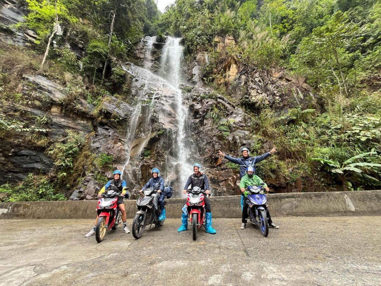 Quiri Hostel Ha Giang Lang Lap ภายนอก รูปภาพ