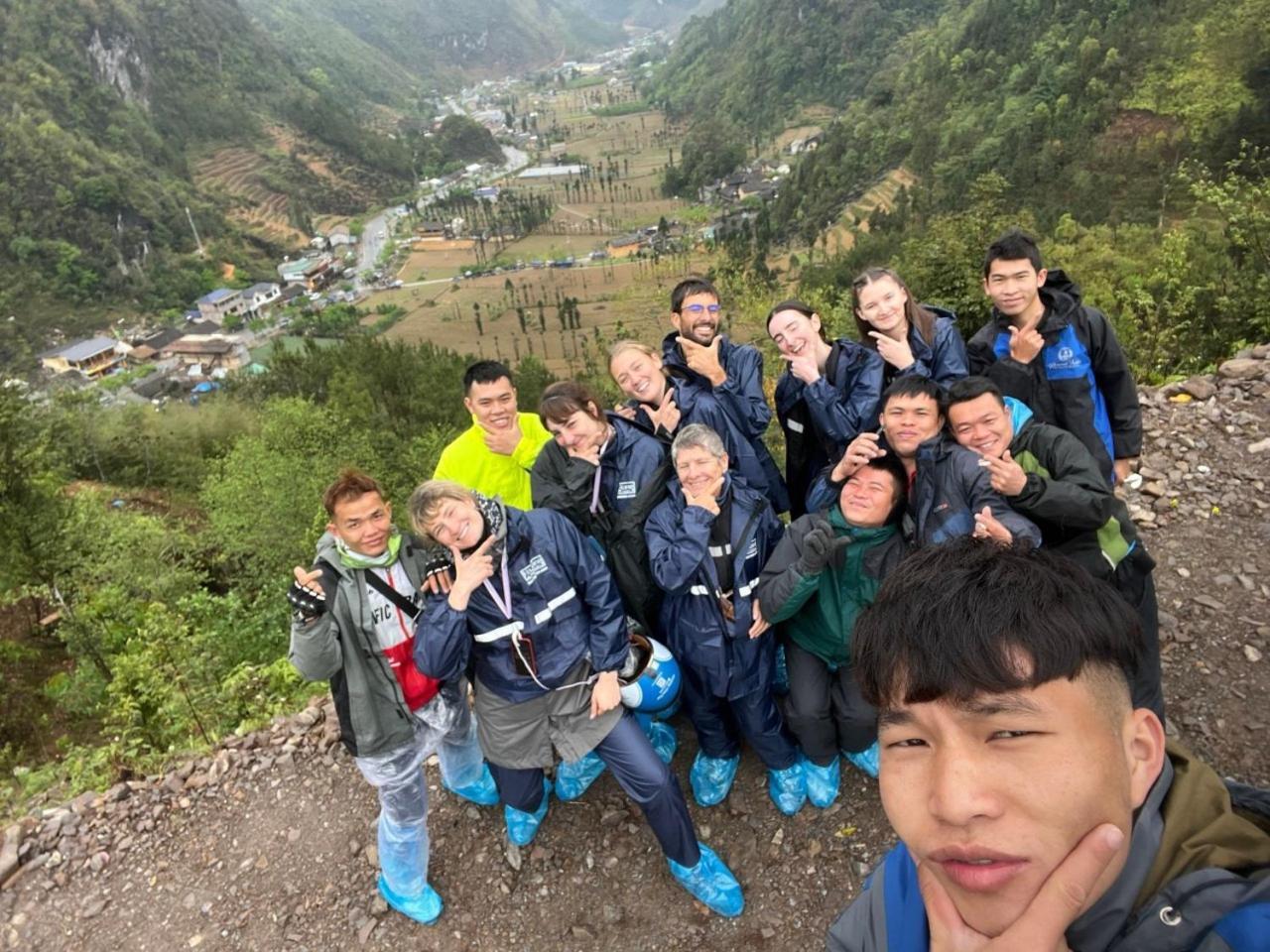Quiri Hostel Ha Giang Lang Lap ภายนอก รูปภาพ